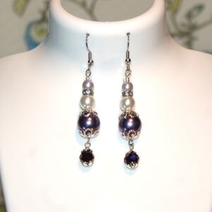 Purple dangle earrings with bicone dangles ED-10-003